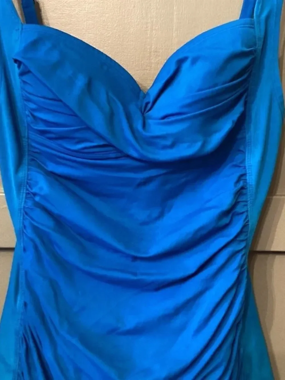 𝅺Beach Betty Blue Tummy Control Slimming Ruched One Piece Swimsuit Size Medium